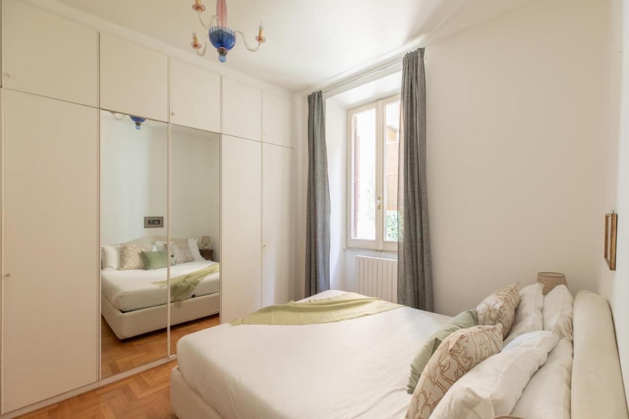 Iflat Red Roman Apartament Екстер'єр фото