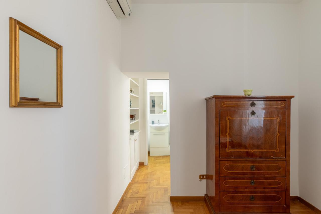 Iflat Red Roman Apartament Екстер'єр фото