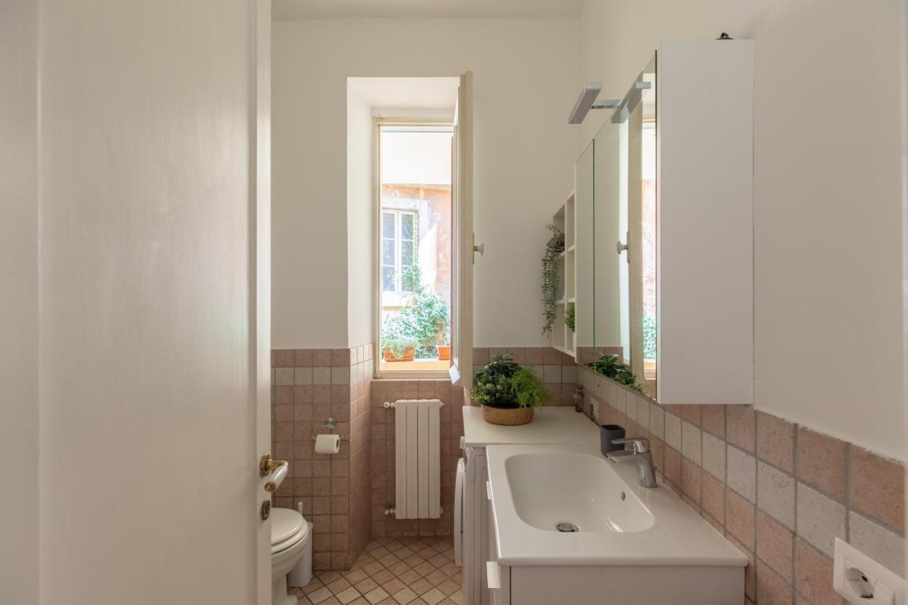 Iflat Red Roman Apartament Екстер'єр фото